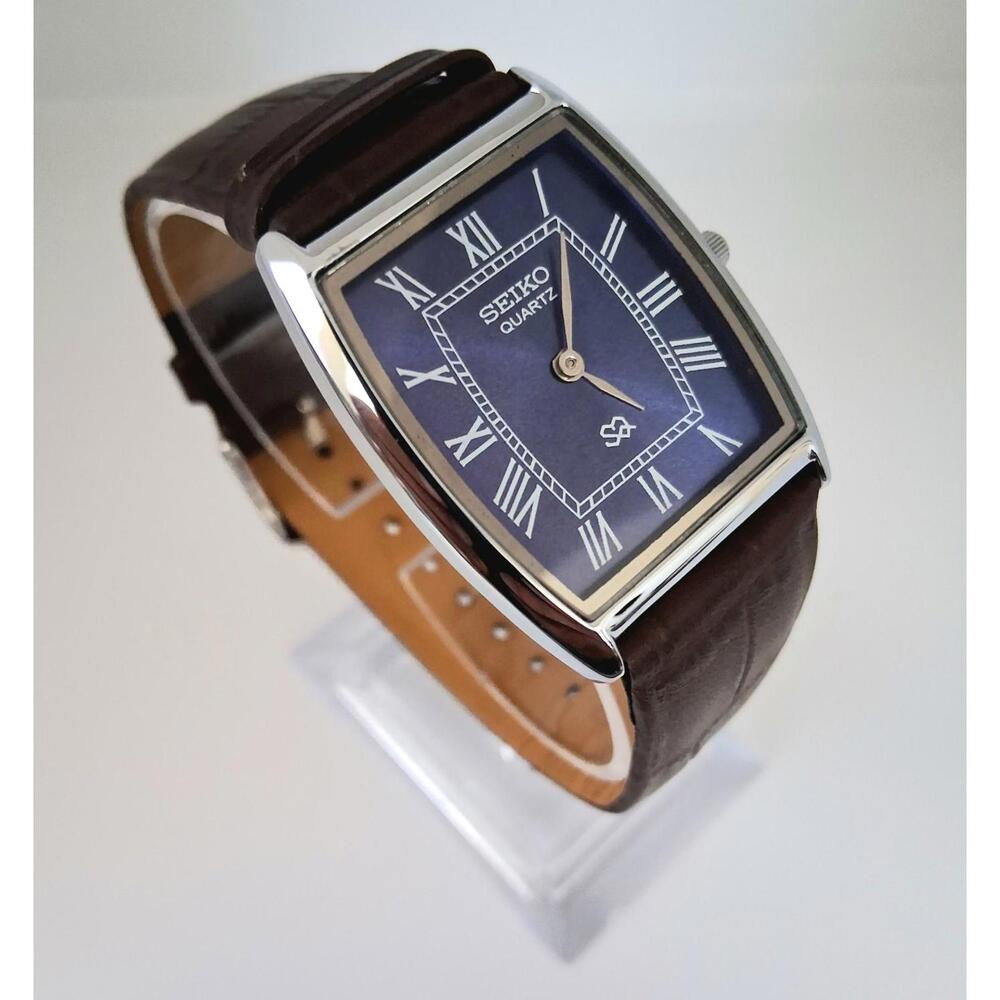 Men's Vintage Seiko Barrel/Tonneau Leather Tank RARE